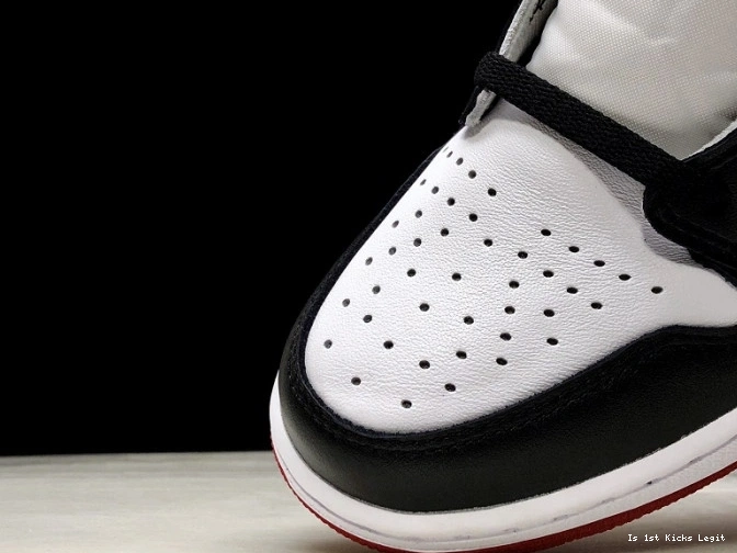 Toe Jordan 555088-125 Retro 1 Black Air 0726